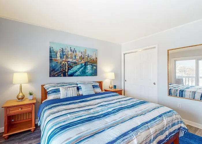 Balmoral Cove I - D *